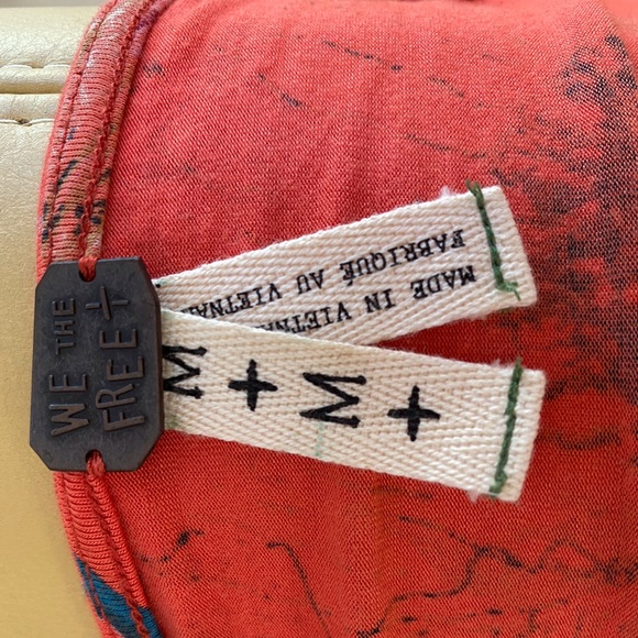 We The Free + blouse - Picture 3 of 3